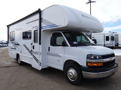 2026 Thor Motor Coach Pasadena SE - Photo 1