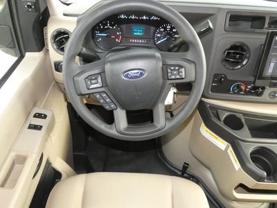 2026 Thor Motor Coach Pasadena SE - Photo 9