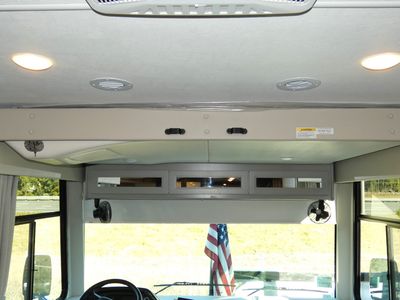 2026 Thor Motor Coach Luminate - Photo 12