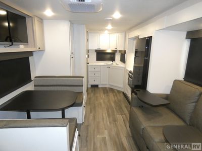 2026 Highland Ridge RV Range Lite - Photo 5