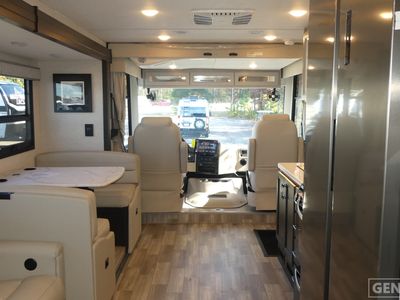 2026 Thor Motor Coach Luminate - Photo 6