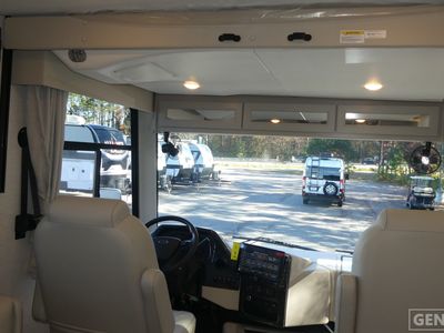 2026 Thor Motor Coach Luminate - Photo 12