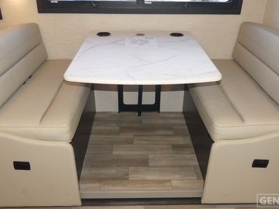 2026 Thor Motor Coach Luminate - Photo 14
