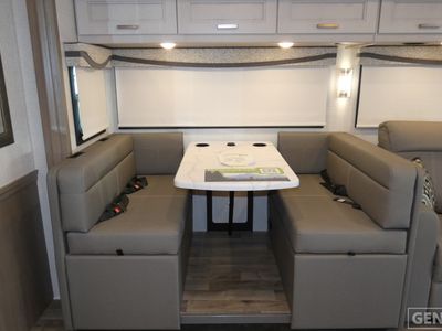 2026 Thor Motor Coach Pasadena - Photo 14