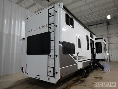 2025 Alliance RV Benchmark - Photo 4
