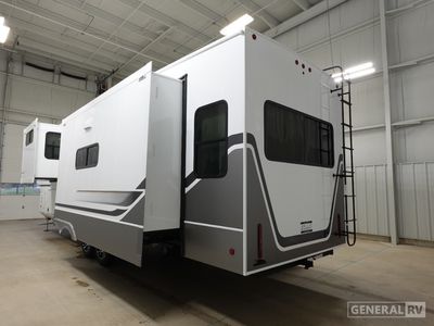 2025 Alliance RV Paradigm - Photo 3