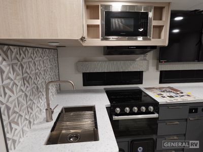 2025 Prime Time RV Tracer - Photo 8
