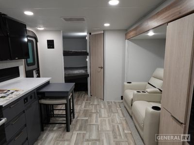 2025 Prime Time RV Tracer - Photo 6