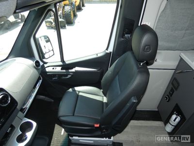 2023 Thor Motor Coach Sanctuary - Photo 13