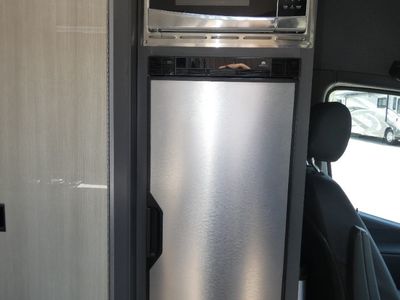 2023 Thor Motor Coach Sanctuary - Photo 14