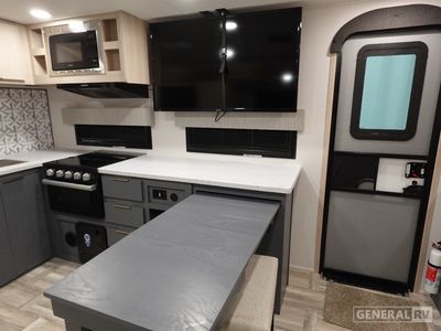 2025 Prime Time RV Tracer - Photo 13