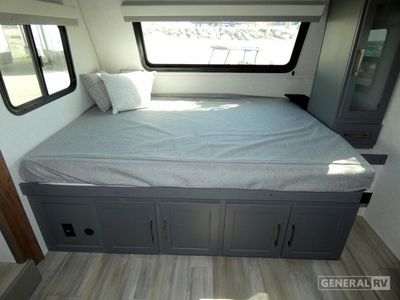 2025 Forest River IBEX - Photo 10