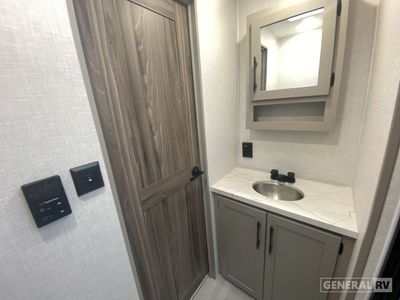 2025 KZ Connect - Photo 11