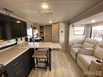 2025 Prime Time RV Avenger - Photo 13