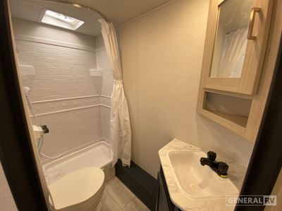2025 Prime Time RV Avenger - Photo 15