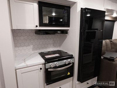 2026 Highland Ridge RV Range Lite - Photo 9