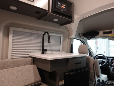 2026 Thor Motor Coach Palladium - Photo 12