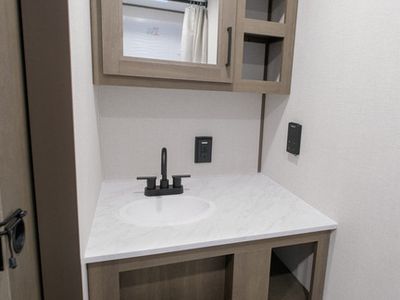 2026 Grand Design Transcend One - Photo 12