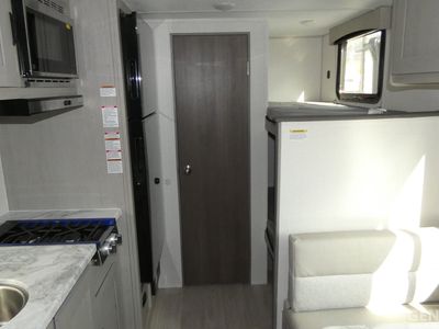 2026 Coachmen Clipper Cadet - Photo 5