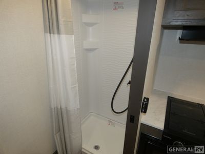 2026 Grand Design Transcend One - Photo 13