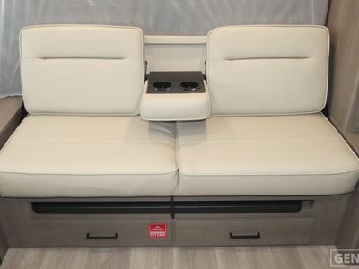 2026 Grand Design Transcend One - Photo 9