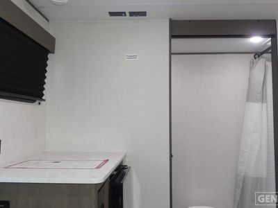2026 Grand Design Transcend One - Photo 13
