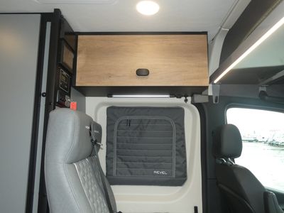 2026 Winnebago Revel - Photo 15