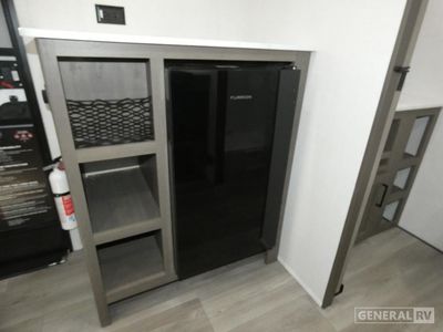 2026 Grand Design Transcend One - Photo 13