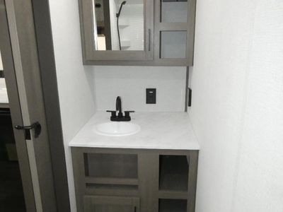 2026 Grand Design Transcend One - Photo 14