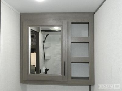 2026 Grand Design Transcend One - Photo 15
