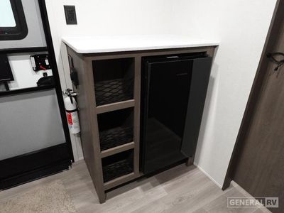 2026 Grand Design Transcend One - Photo 14