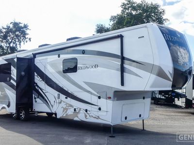 2021 Crossroads RV Redwood - Photo 1