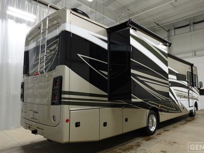 2026 Fleetwood Bounder - Photo 4