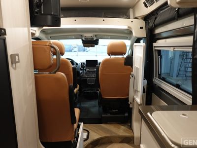 2026 Winnebago TRAVATO - Photo 6