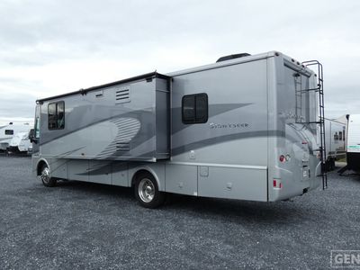 2019 Winnebago SIGHTSEER - Photo 2