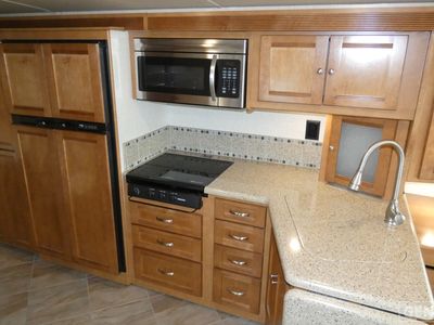 2019 Winnebago SIGHTSEER - Photo 7