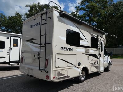 2017 Thor Motor Coach Gemini AWD - Photo 4