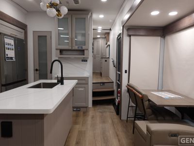 2026 Alliance RV Paradigm - Photo 6