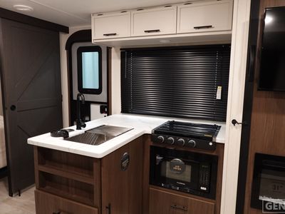 2026 Prime Time RV Avenger - Photo 10