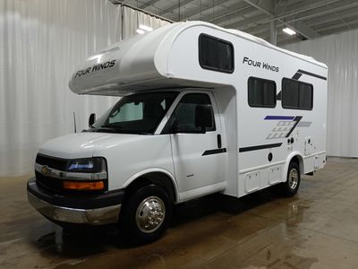 2026 Thor Motor Coach Four Winds - Photo 2