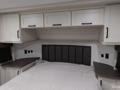 2026 Grand Design Momentum M Class - Photo 8