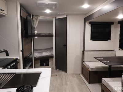 2026 Prime Time RV Avenger - Photo 6