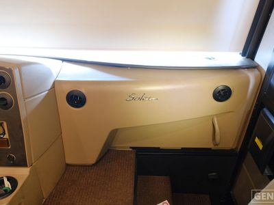 2016 Winnebago Solei - Photo 11