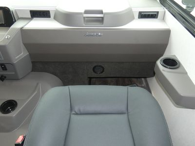 2025 Winnebago Sunstar - Photo 10