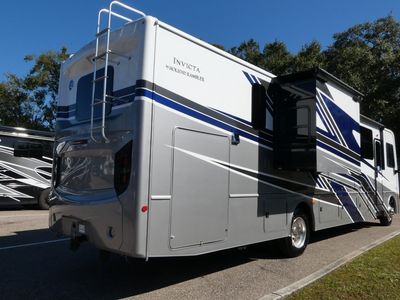 2026 Holiday Rambler Invicta - Photo 4
