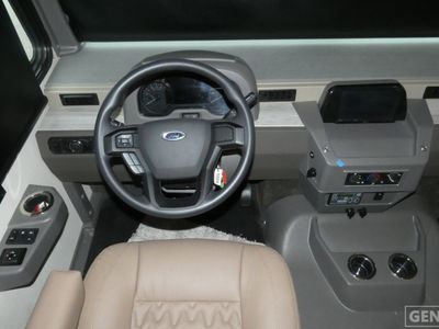 2026 Winnebago Adventurer - Photo 9