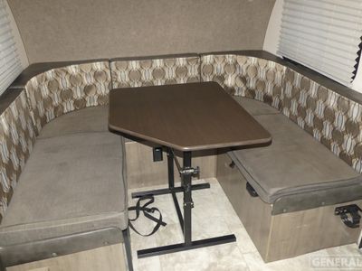 2019 Forest River R-Pod - Photo 9