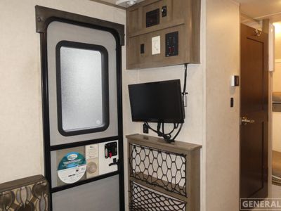 2019 Forest River R-Pod - Photo 11