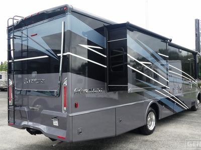 2025 Winnebago Adventurer - Photo 4
