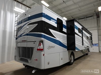 2026 Fleetwood Discovery - Photo 4